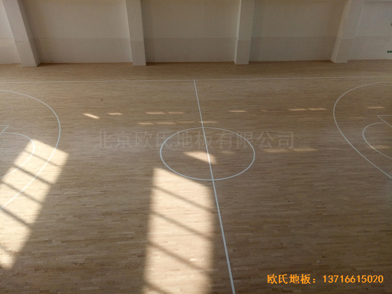 洛陽伊水小學籃球館運動木地板安裝案例3