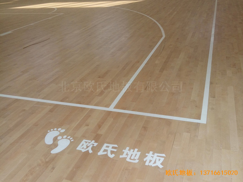 洛陽伊水小學籃球館運動木地板安裝案例4
