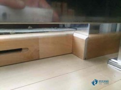 較好的體育運(yùn)動(dòng)木地板怎樣擦干凈